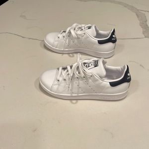 Adidas Stan smith Size 5 1/2 women